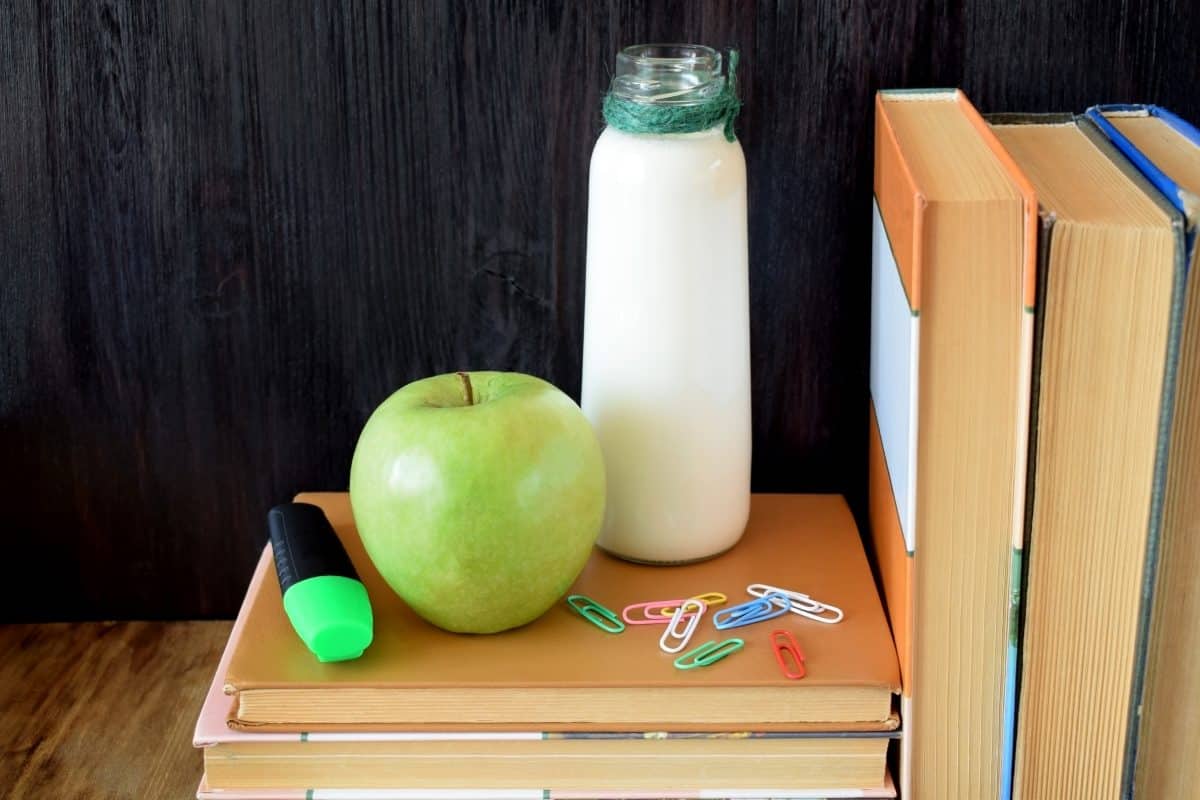 Lait et fruits à l’école