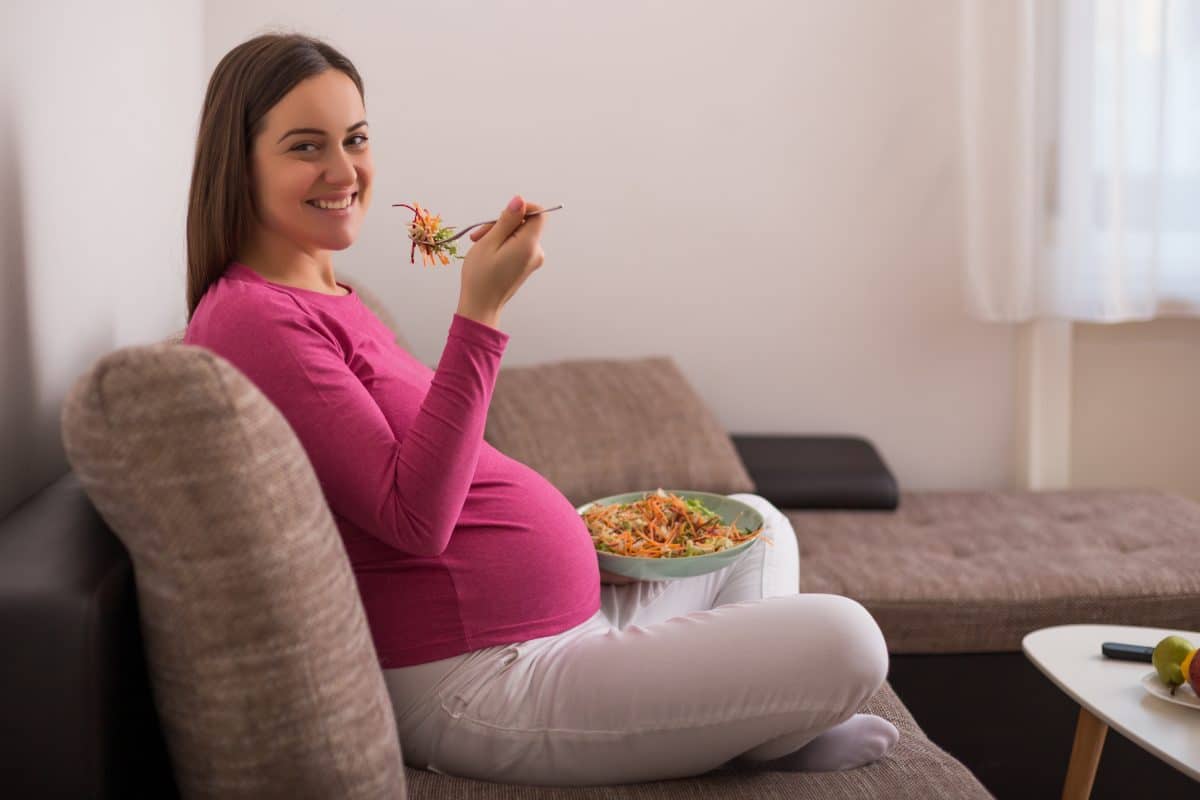 Les repères alimentaires du HCSP pour les femmes enceintes et allaitantes